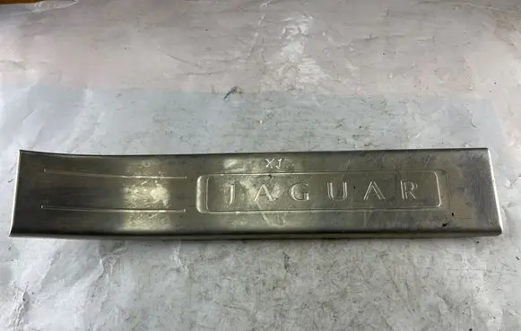 Jaguar XJ X351 Rear sill trim cover AW93F13244 156051711 156052161