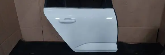 Renault Megane IV Rear door 