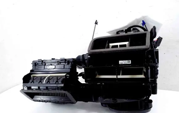 Interior heater climate box assembly