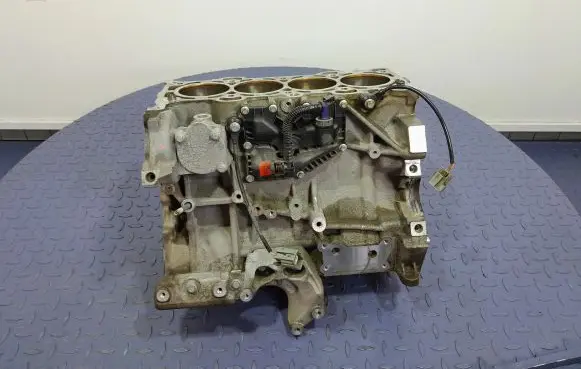 Ford Mondeo MK V Engine block UACC