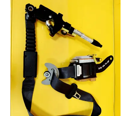 Honda Civic Front seatbelt 045506