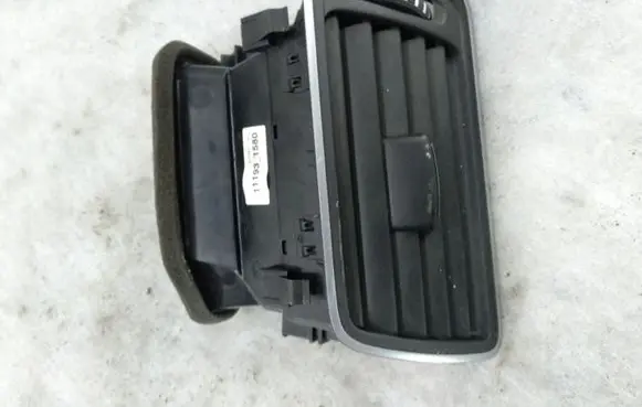 Volkswagen PASSAT B7 Dashboard side air vent grill/cover trim 3AC819701A