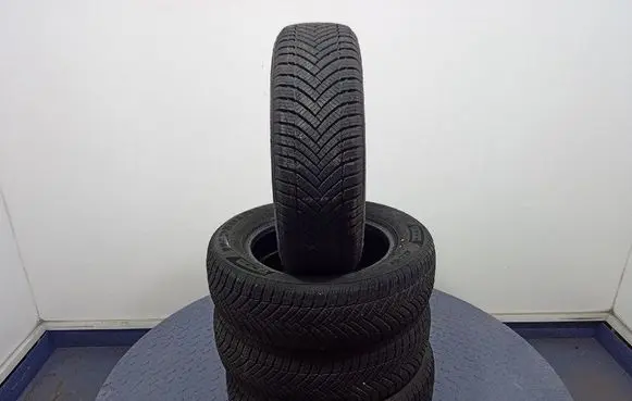 Renault Thalia I R17 C winter tire 5420068627981