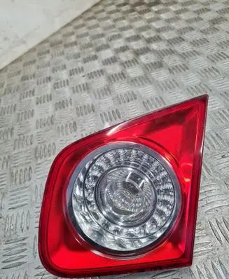 Volkswagen Jetta V Tailgate rear/tail lights