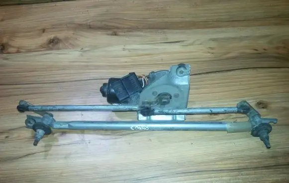 Opel Combo B Front wiper linkage and motor