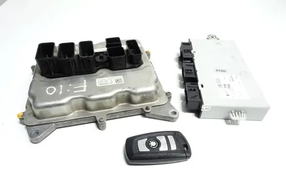 BMW 3 F30 F35 F31 Engine ECU kit and lock set 8631725 9359011 170372998