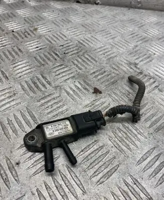 Nissan X-Trail T31 Air pressure sensor 8200469905 0281002772