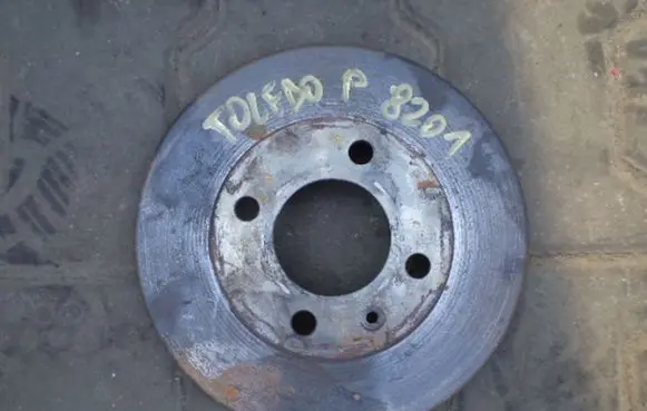 Seat Toledo I (1L) Front brake disc