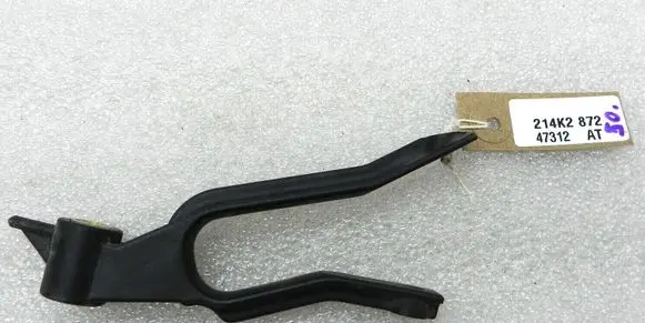 Opel Zafira B Radiator mount bracket 13162131