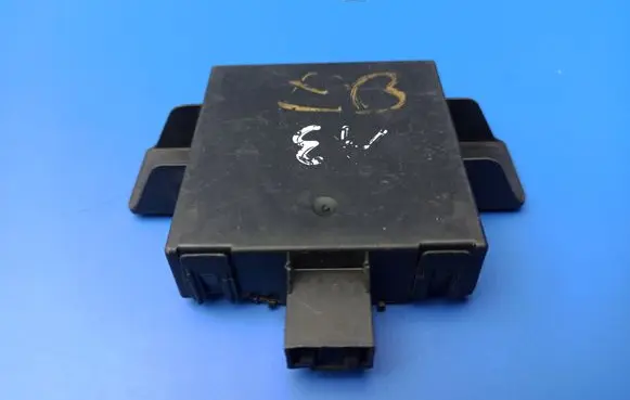 Volkswagen Touran I Alarm control unit/module 1K0907719 510190352