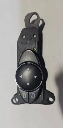 Mercedes-Benz E W211 Wing mirror switch 2118208510 03211011