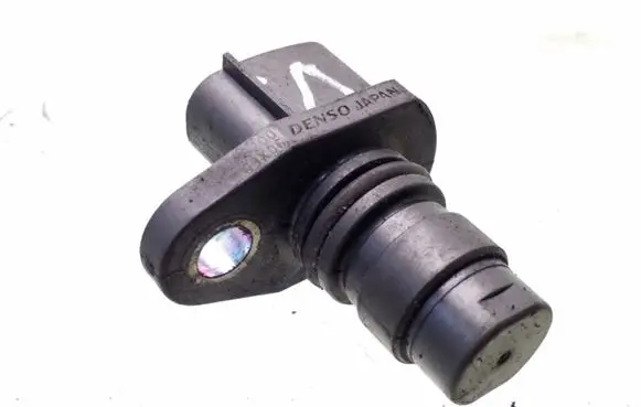 Opel Astra H Camshaft position sensor 8973216200 03K06