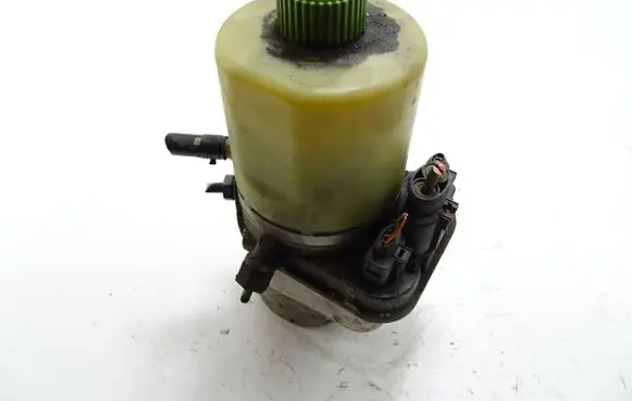 Seat Ibiza IV (6J,6P) Power steering pump 6R0423156B