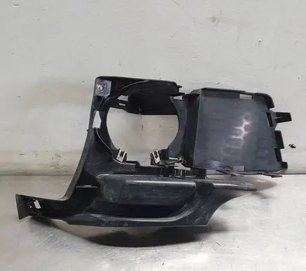 Volkswagen Tiguan Fog light part 15857711