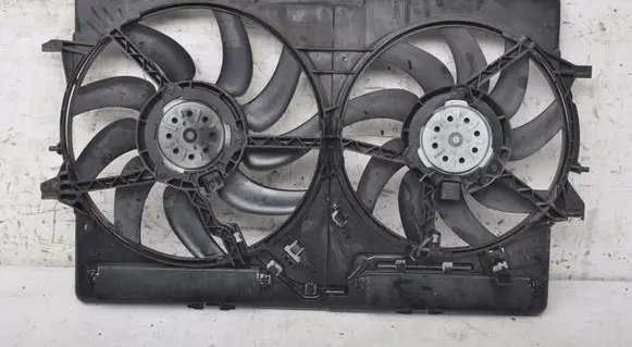 Audi A4 Allroad B8 Electric radiator cooling fan 8K0121003P