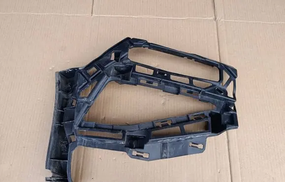 Volkswagen Golf Sportsvan Front bumper mounting bracket 510807724G