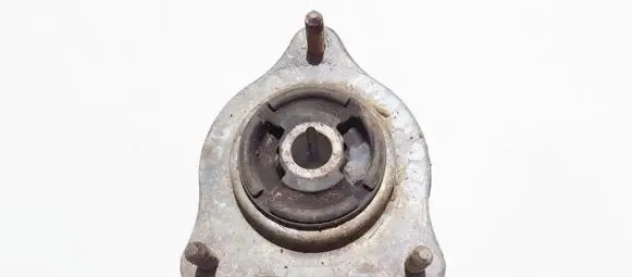 Saab 900 Coil spring mount 4544276 saab4544276