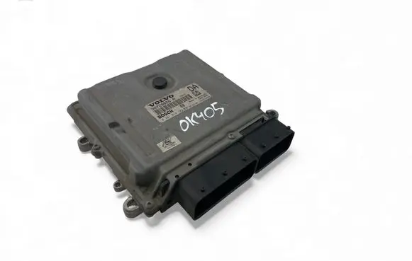 Volvo V70 Engine control unit/module ECU 30729826A 0281012103