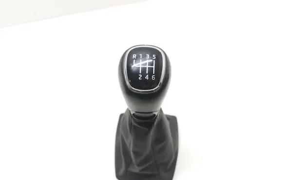 Gear lever shifter trim leather/knob