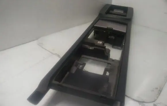 Nissan Murano Z50 Center console 96910