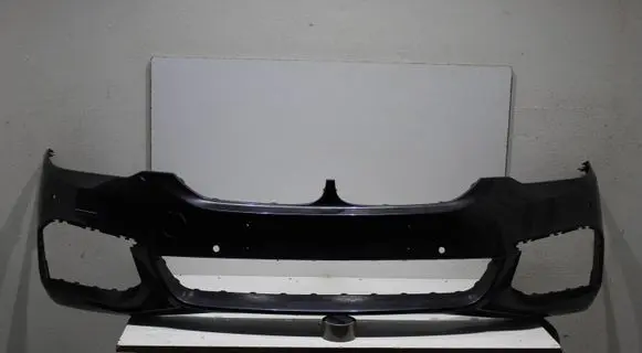 BMW 5 G30 G31 Front bumper 8064928 72758411 5111