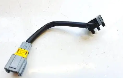 Peugeot 508 Clutch pedal sensor 95835t02