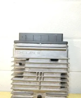 Ford Focus Engine control unit/module 2M5A12A650PD 12220510
