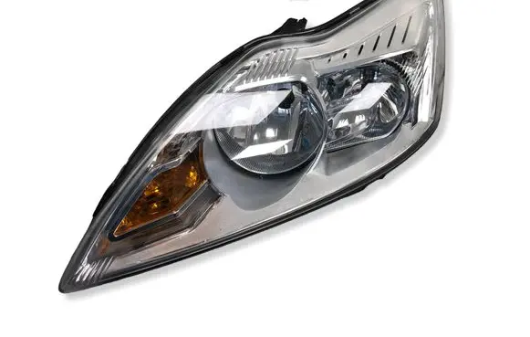 Ford Focus Headlight/headlamp 8M5113W030ADBILI 8M5113W030AD