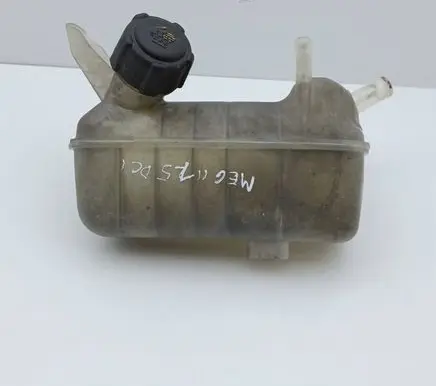 Renault Megane II Coolant expansion tank/reservoir 8200273157