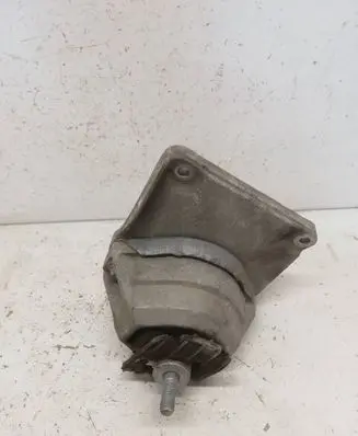 BMW 5 E60 E61 Engine mounting bracket 22116761117