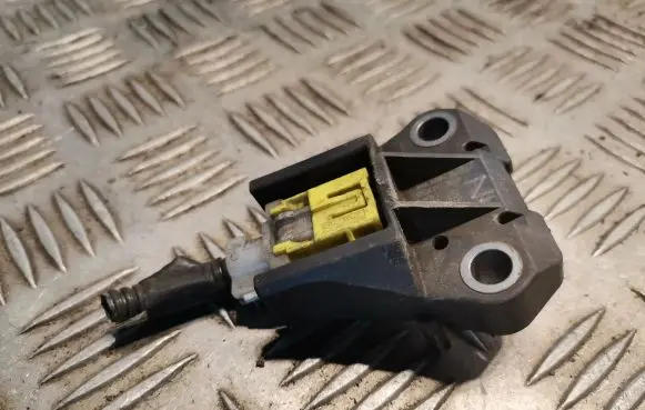 Lexus IS 220D-250-350 Airbag deployment crash/impact sensor 8917353040