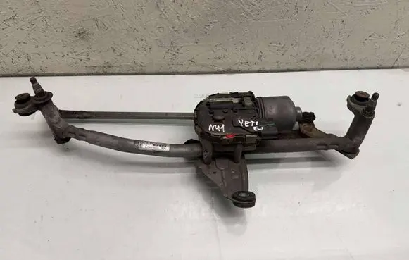Front wiper linkage and motor