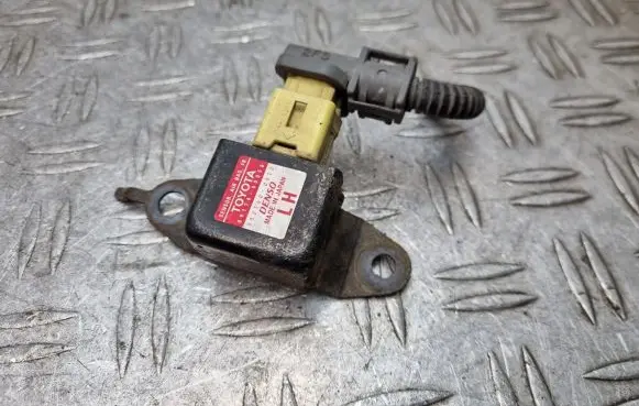 Toyota Land Cruiser (J100) Airbag deployment crash/impact sensor 8917460050
