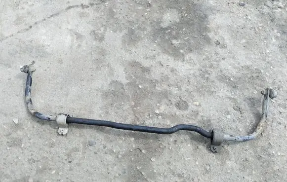 Volkswagen Golf V Front anti-roll bar/sway bar