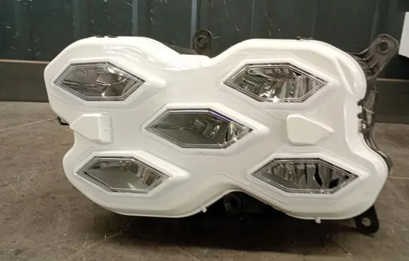 Volkswagen Golf VIII LED Daytime headlight 