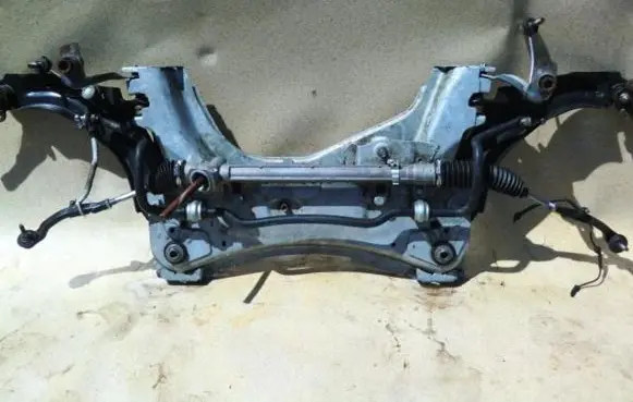 Renault Megane II Front axle beam 