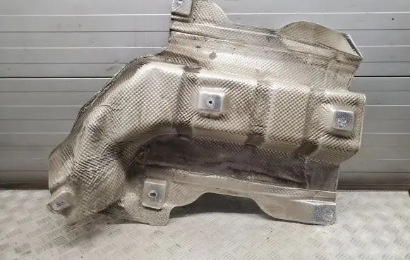 Chrysler Pacifica Exhaust heat shield 68214224AB