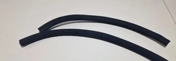 Mercedes-Benz SLK R171 Front door rubber seal 