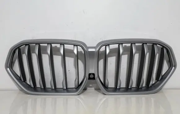 BMW X6 G06 Front bumper upper radiator grill 8494884 8494885