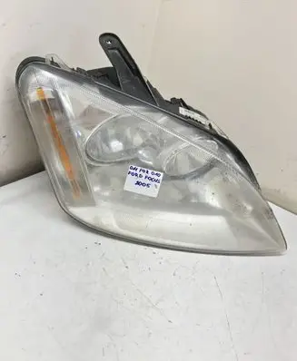 Ford Focus Headlight/headlamp