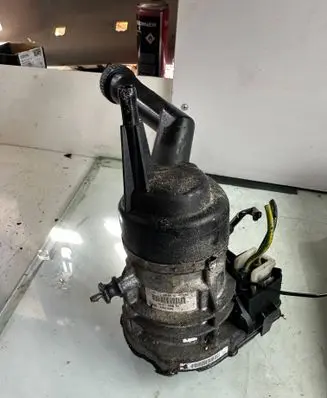 Citroen Berlingo Power steering pump 9672719880 240410 A0021545