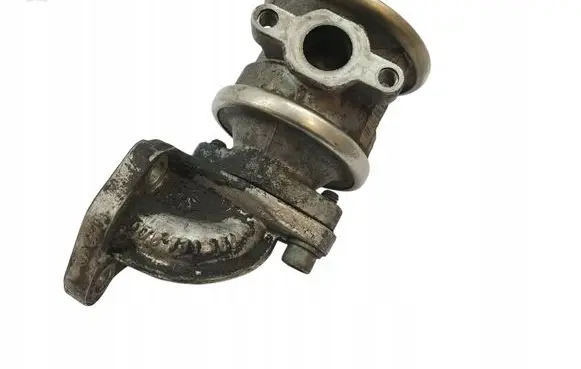 Audi A8 S8 D3 4E EGR valve 078131102F