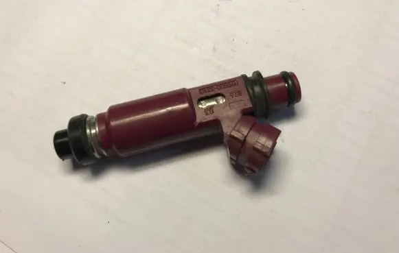 Mazda 3 I Fuel injector 1955003310