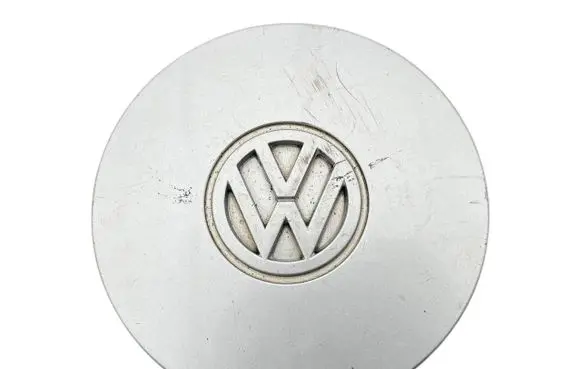 Volkswagen Golf III Original wheel cap 1H0601149