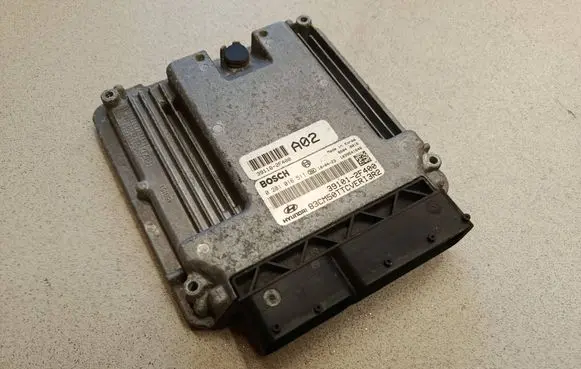 Hyundai Santa Fe Engine control unit/module 391012F400 391162F400 0281016511