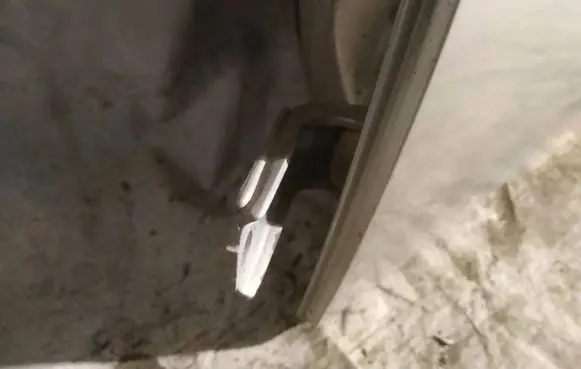 Toyota Aygo AB10 Rear door lower hinge