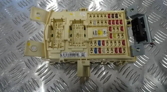 Hyundai i10 Fuse box set 91952-B9111