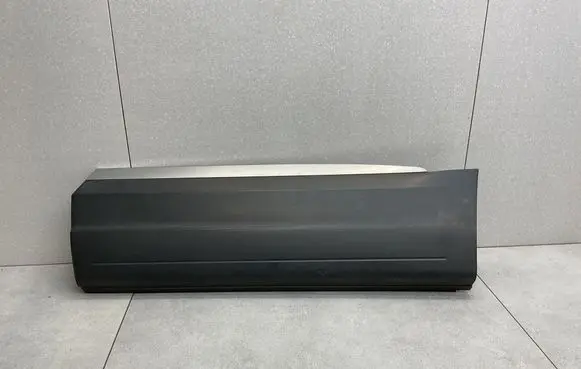 Volkswagen Tiguan Rear door trim (molding) 5N0854949E