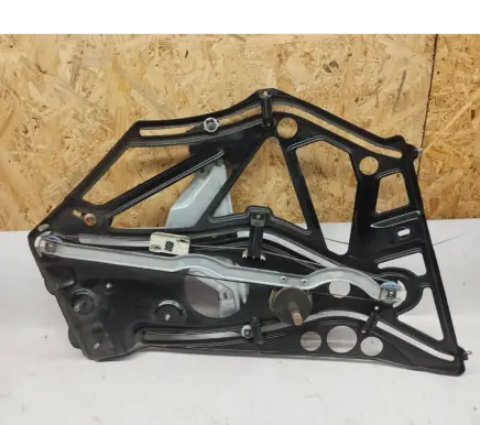 Mercedes-Benz E W124 Rear door manual window regulator 1246700103 A1246700103