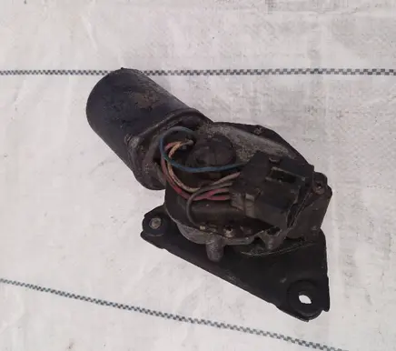 Nissan Patrol Y60 Wiper motor
